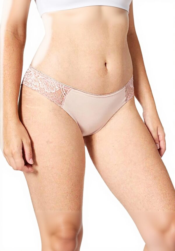 Slip brésilien Triumph Wild Peony dentelle extensible