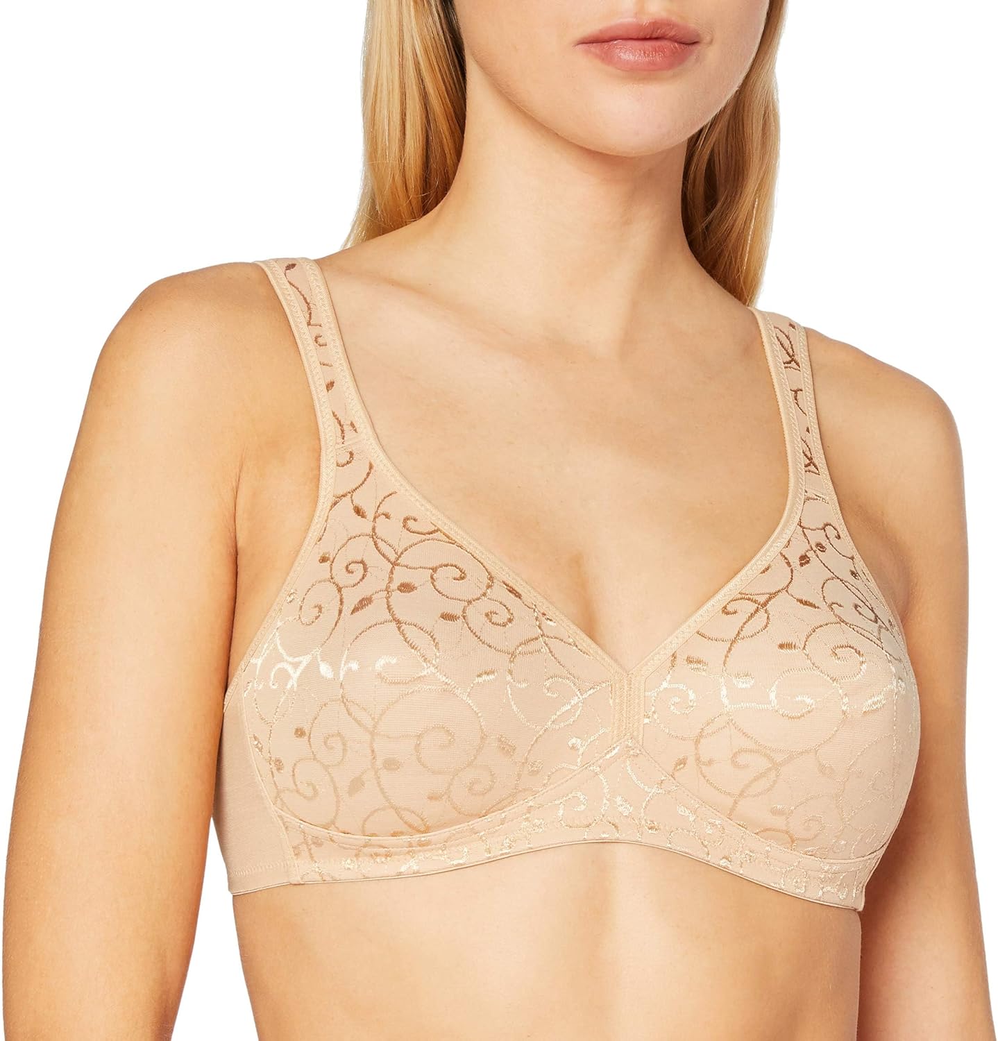 Soutien-gorge Triumph porté en situation quotidienne