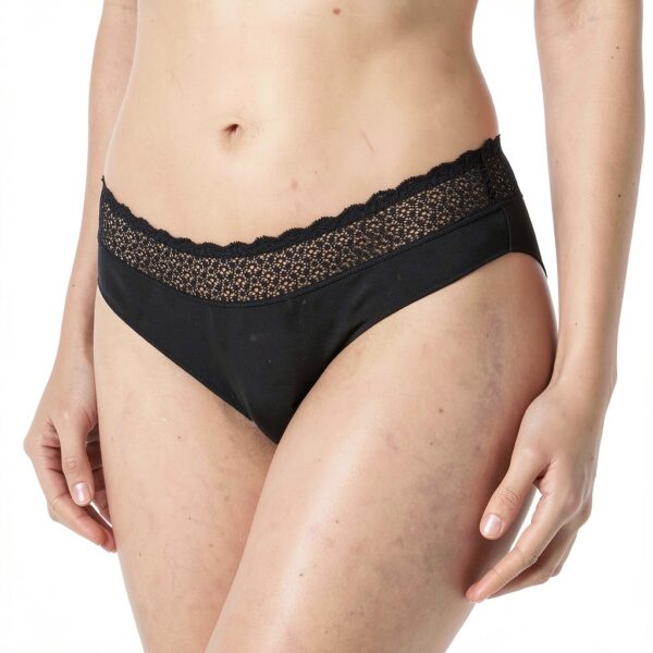 Slip Triumph Femme Noir Crème Confortable et Élégant-1