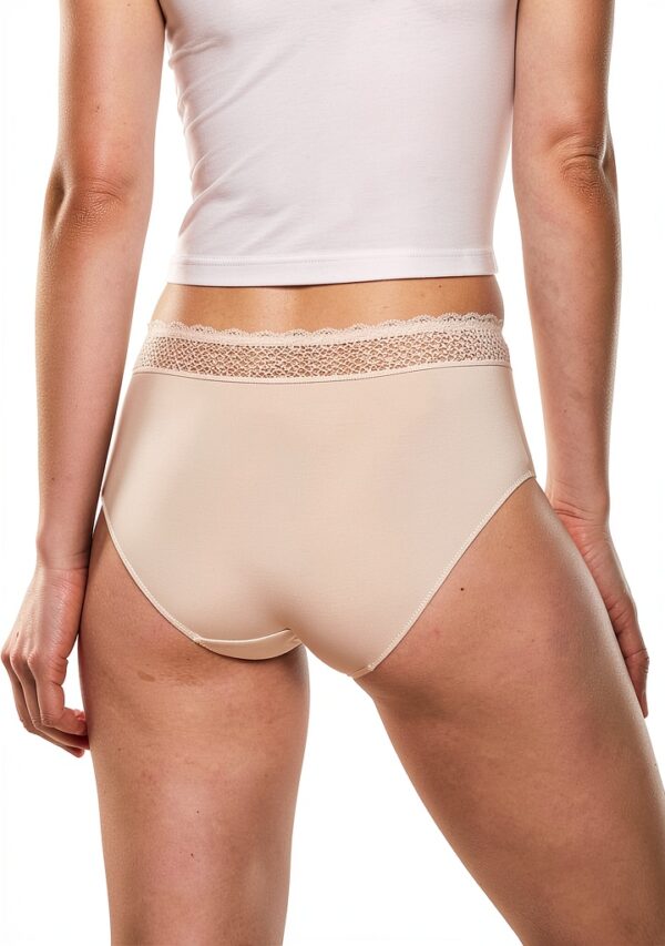 Triumph Culotte Femme – Dentelle Recyclée, Coton Bio, Noir & Skin,-1